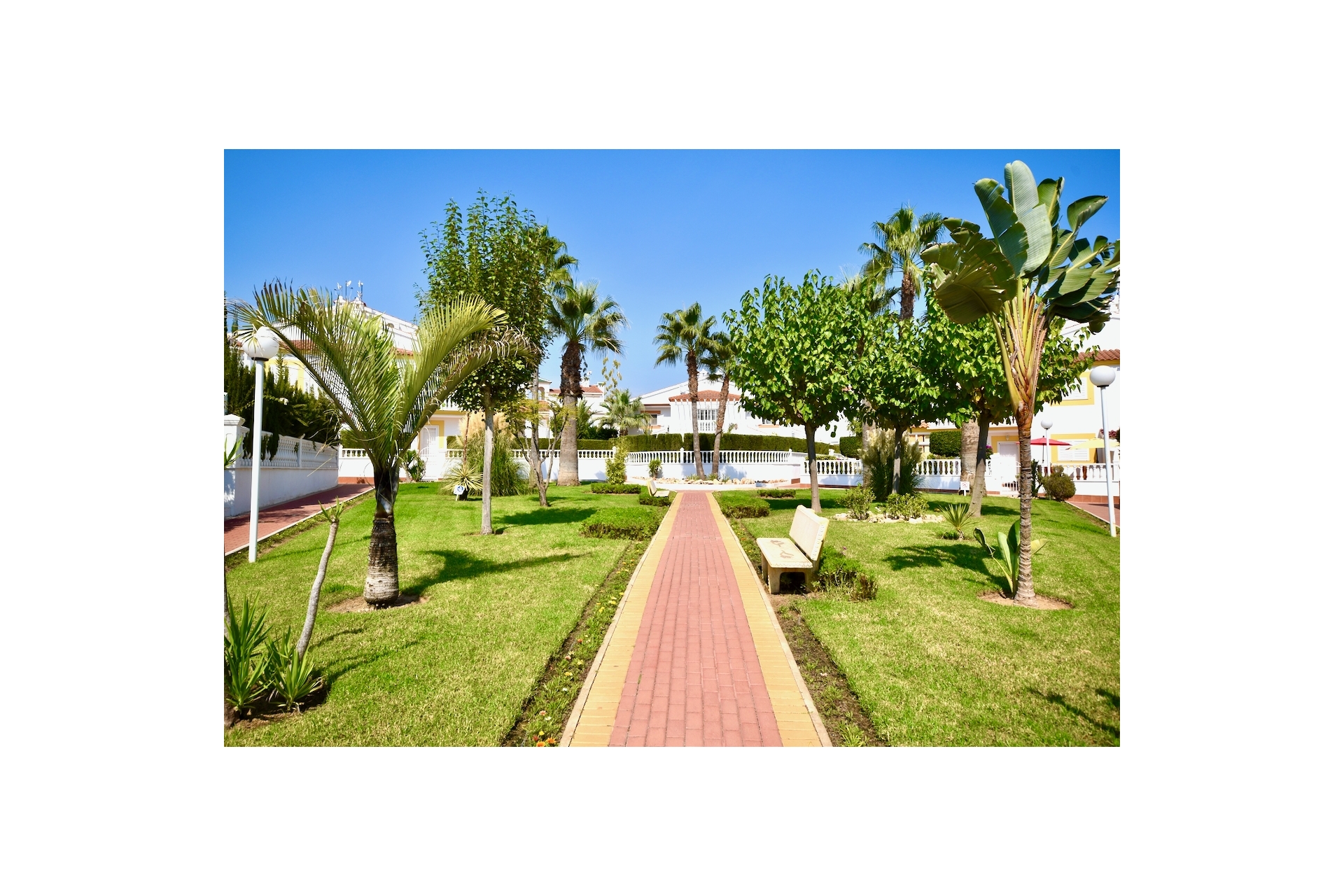 Перепродажа - многоэт. дом -
Orihuela Costa - Playa Flamenca