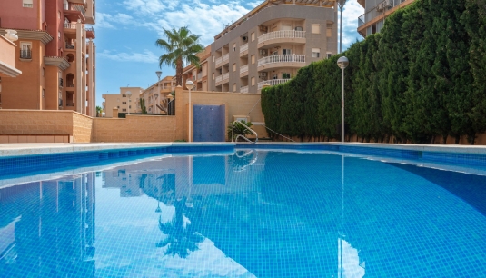 Apartamento/Piso - Reventa - Torrevieja -
                Playa de los Locos