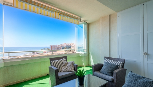 Apartment - Resale - Torrevieja -
                Playa de los Locos