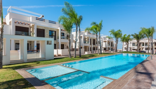 Bungalow im Obergeschoss - Neue Gebäude - Torrevieja -
                Torrevieja