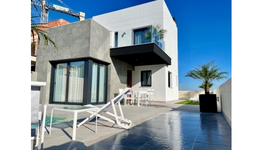 Detached house - New Build - Torrevieja -
                Los Balcones