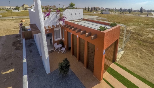 detached - Nytt - Los Alcazares -
                Los Alcazares
