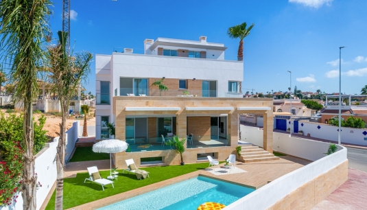 Erillistalo - Uudet asunnot - Ciudad Quesada -
                Ciudad Quesada