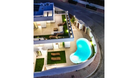 Friliggande villa - Nytt - Ciudad Quesada - NB-76035