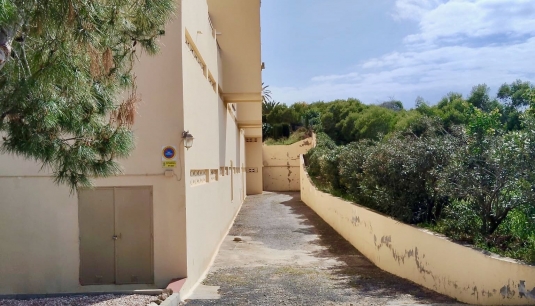 Garage - Перепродажа - Torrevieja -
                La Mata