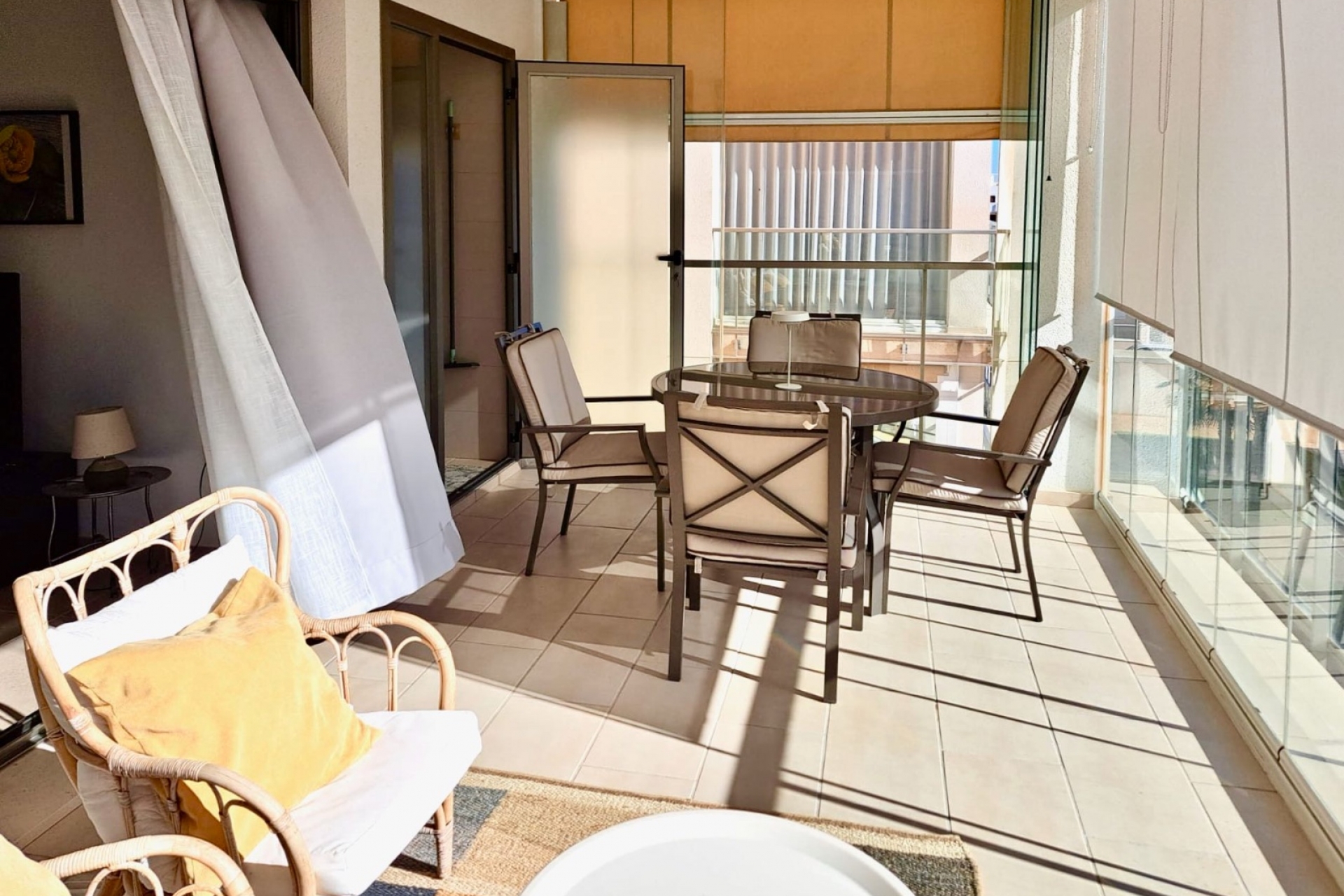 Jälleenmyynti - Apartment -
Orihuela Costa - Villamartín