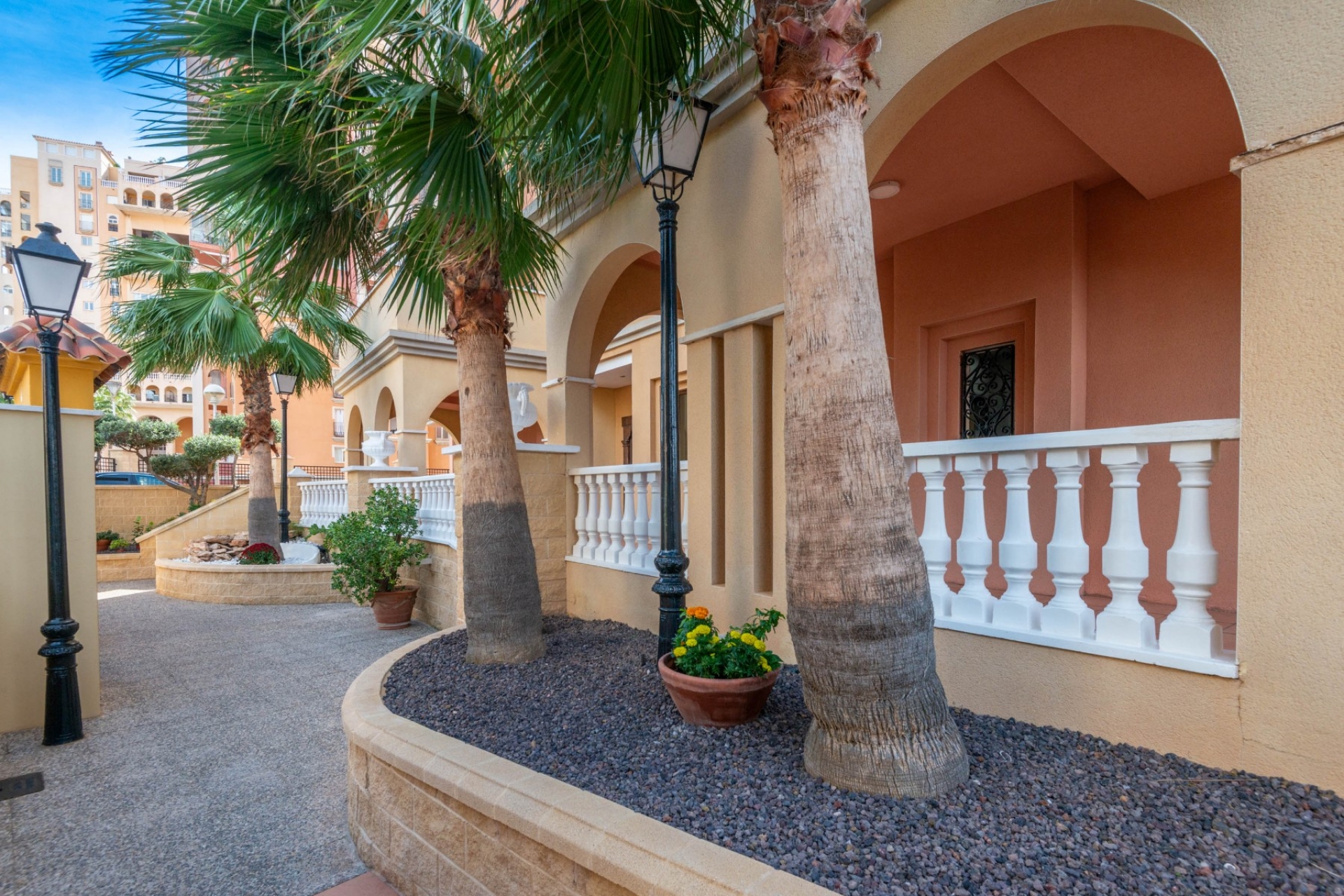 Jälleenmyynti - Apartment -
Torrevieja - Playa de los Locos