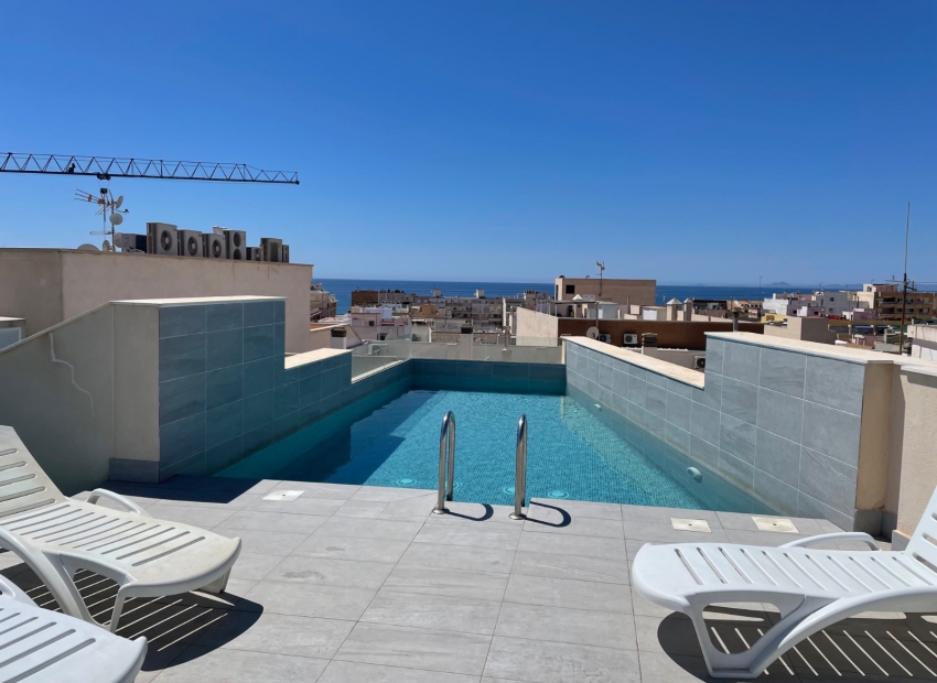 Jälleenmyynti - Apartment -
Torrevieja - Playa del Cura