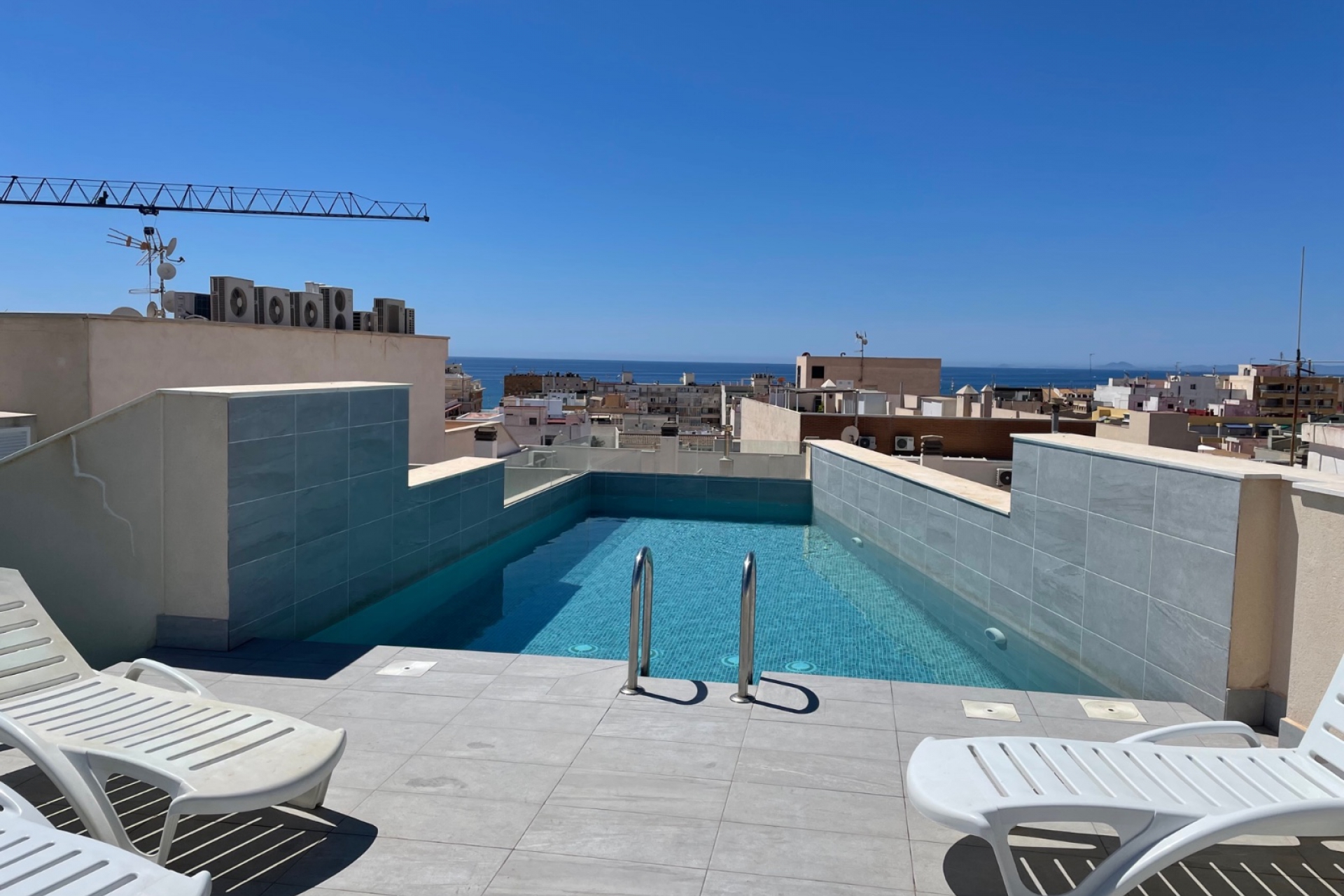 Jälleenmyynti - Apartment -
Torrevieja - Playa del Cura