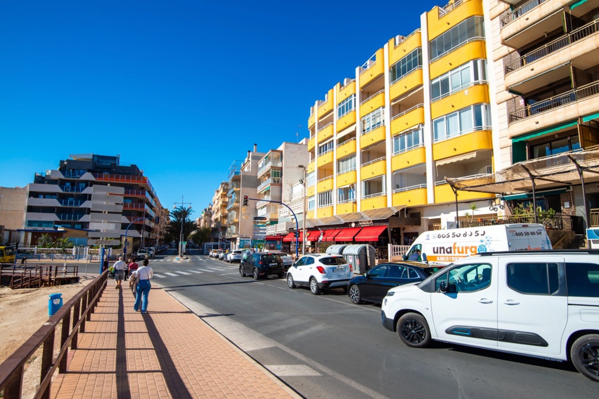 Jälleenmyynti - Apartment -
Torrevieja - Playa los Locos