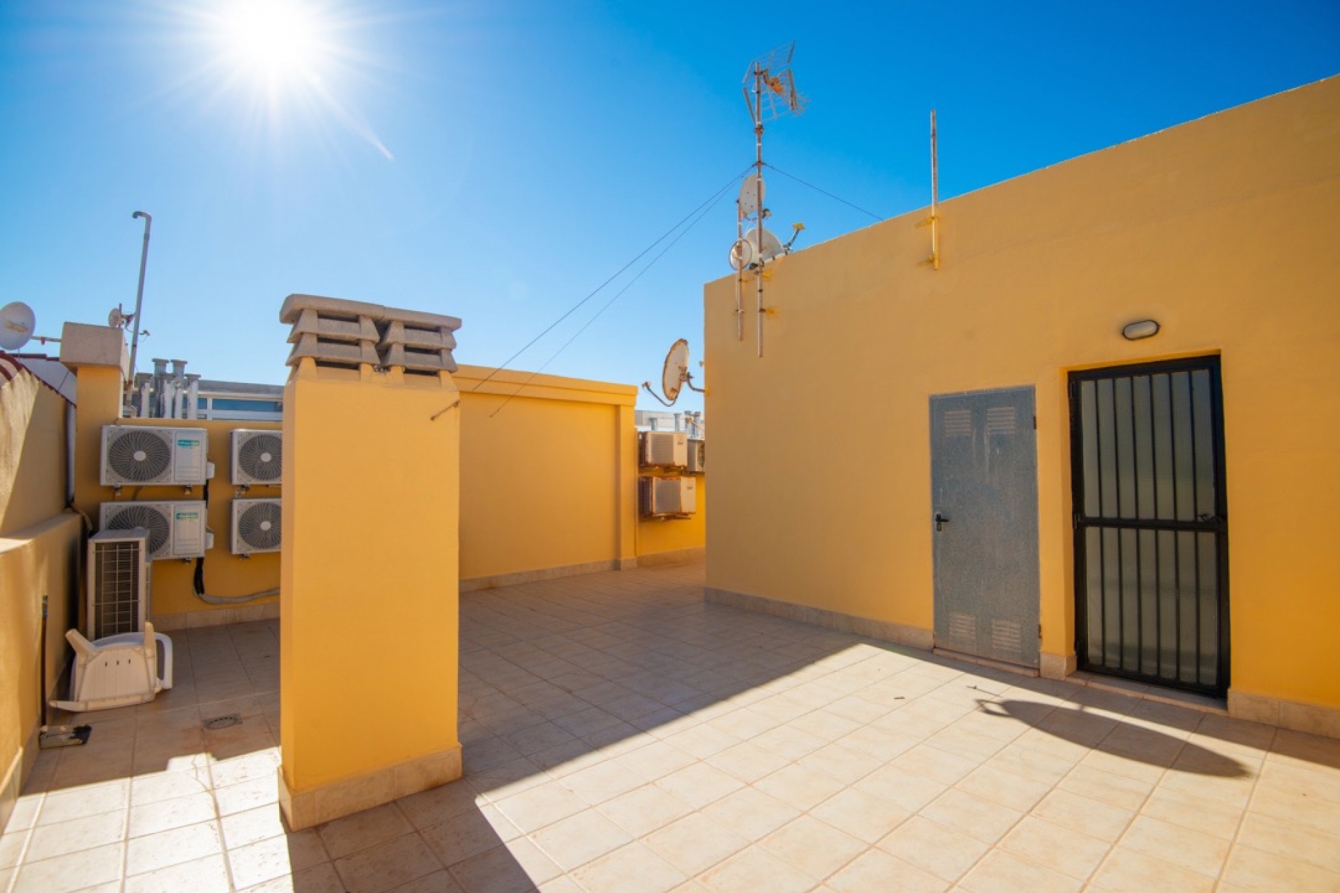 Jälleenmyynti - Apartment -
Torrevieja - Playa los Locos