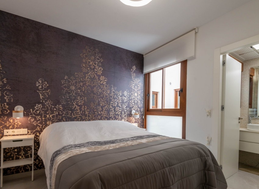 Jälleenmyynti - Apartment -
Torrevieja - Playa los Locos