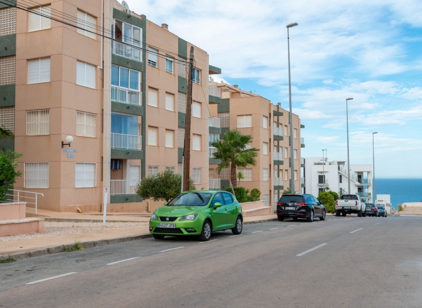 Jälleenmyynti - Kerrostalo -
La Mata - Torre La Mata