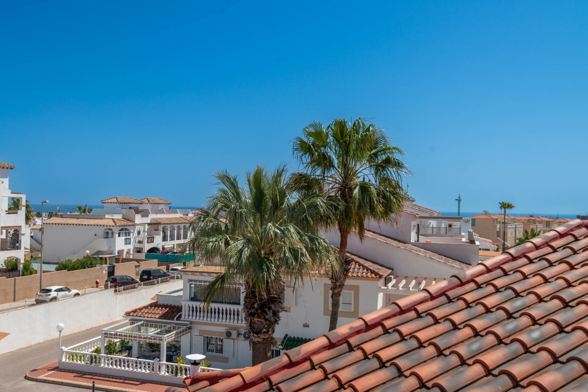 Jälleenmyynti - Pienkerrostaloasunto -
Orihuela Costa - Playa Flamenca