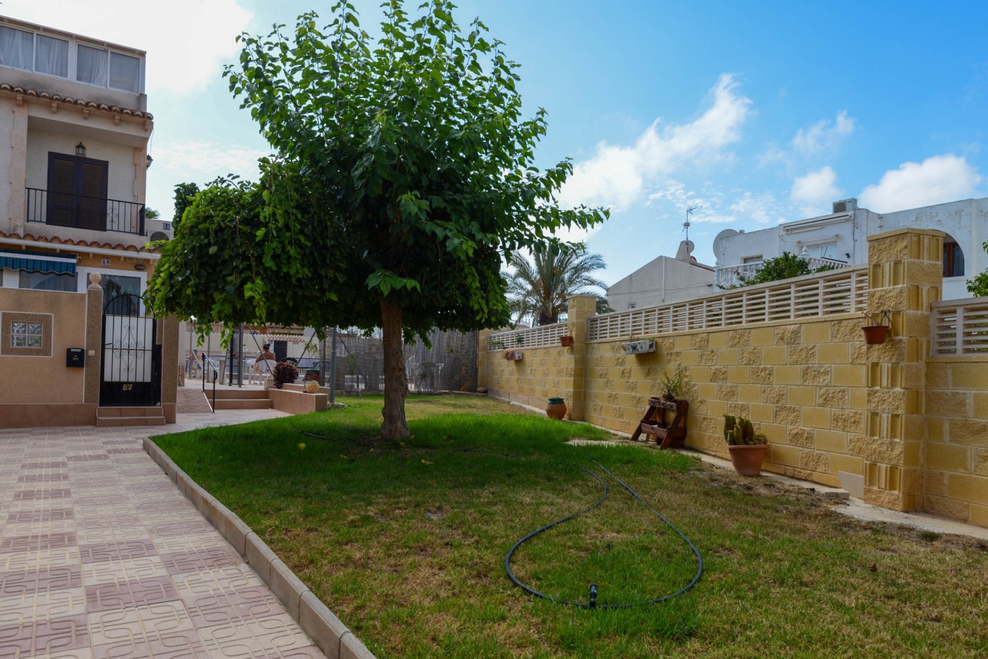 Jälleenmyynti - Pienkerrostaloasunto -
Torrevieja - El Chaparral / La Siesta