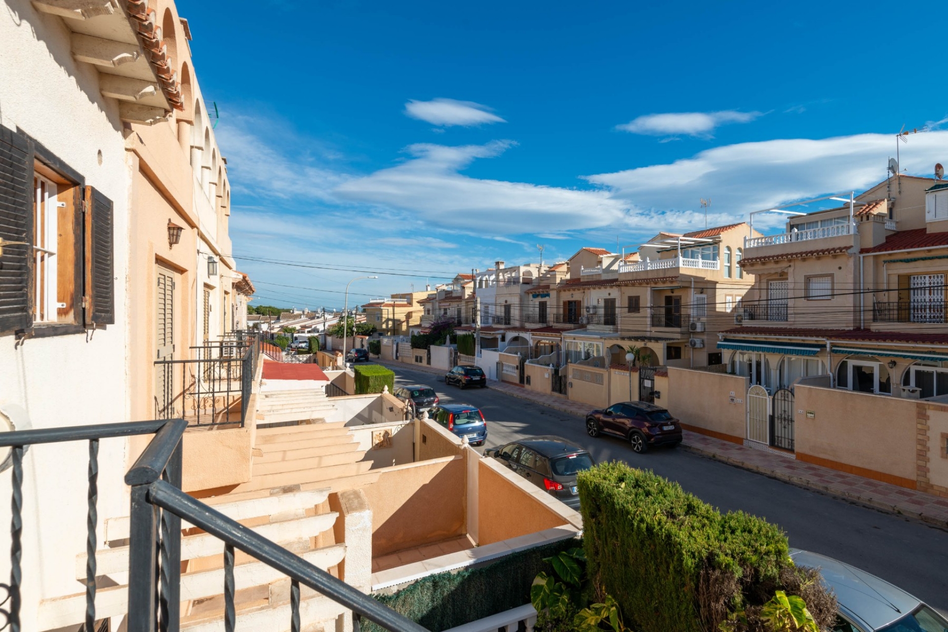 Jälleenmyynti - Pienkerrostaloasunto -
Torrevieja - El Chaparral