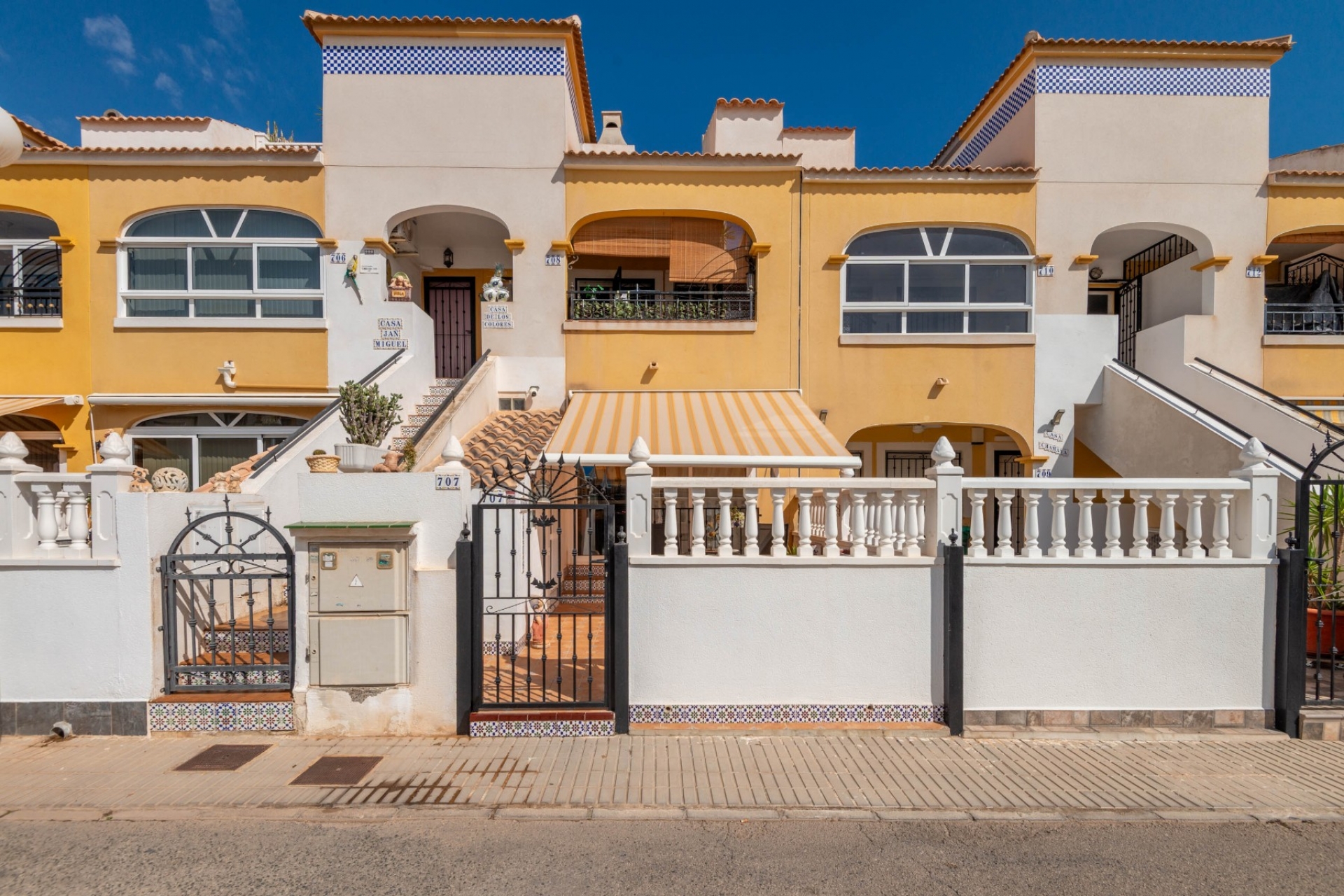 Jälleenmyynti - Pienkerrostaloasunto -
Torrevieja - Los Altos, Torrevieja