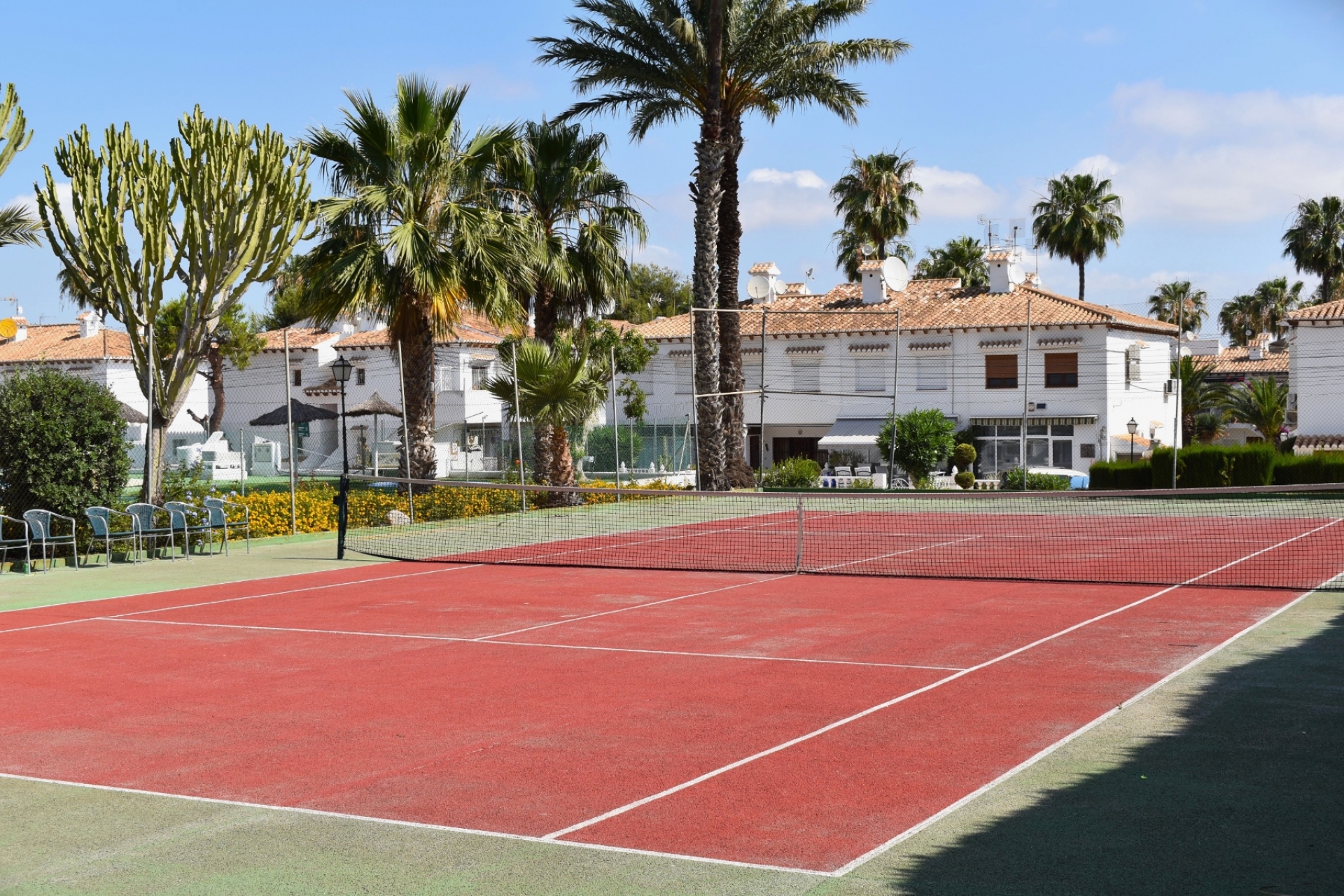 Jälleenmyynti - Pienkerrostaloasunto -
Torrevieja - Los Balcones