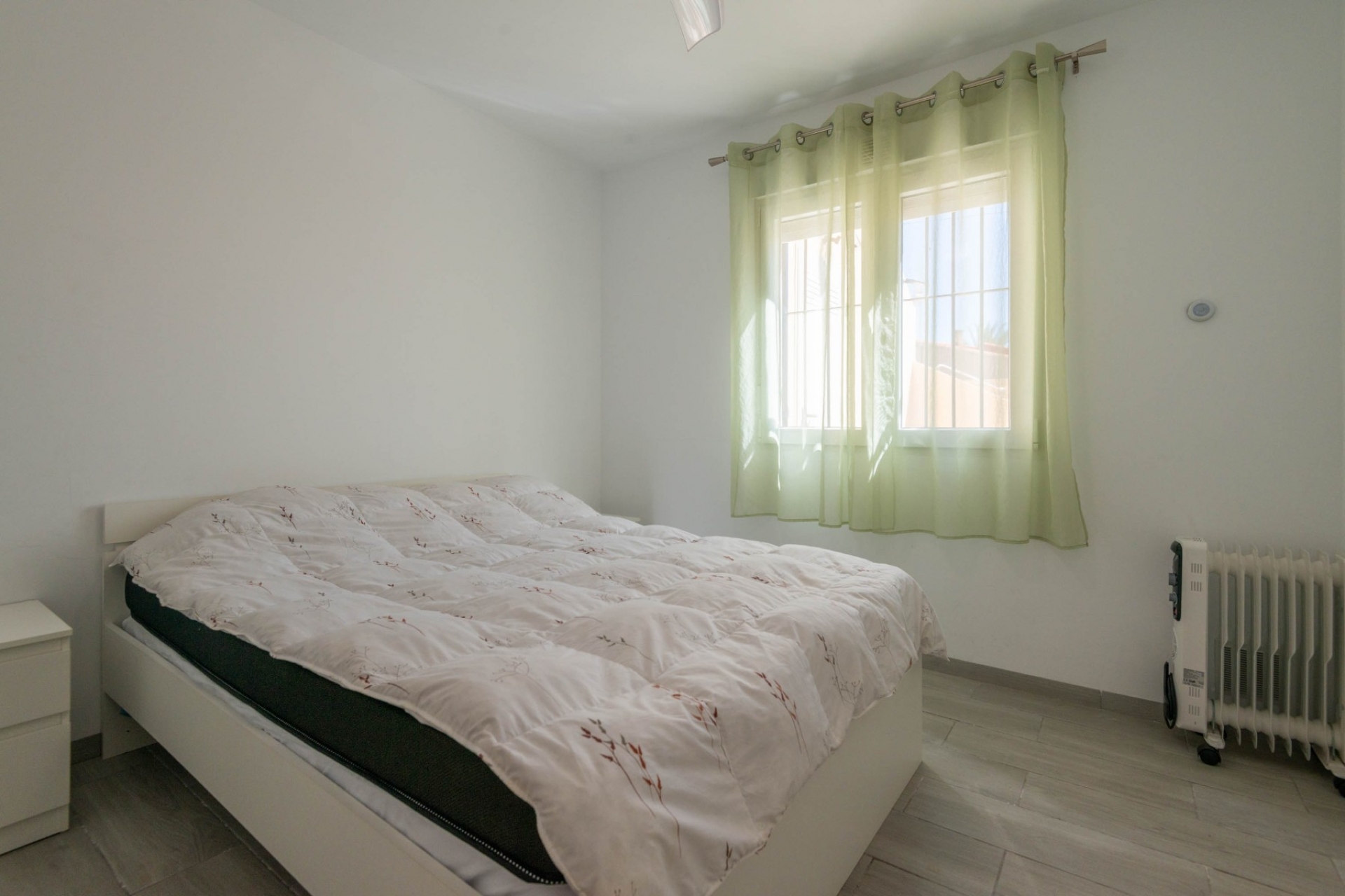 Jälleenmyynti - Pienkerrostaloasunto -
Torrevieja - Torreta III