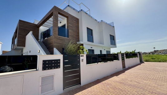 low-bungalow - Nueva construcción  - San Pedro del Pinatar -
                San Pedro del Pinatar