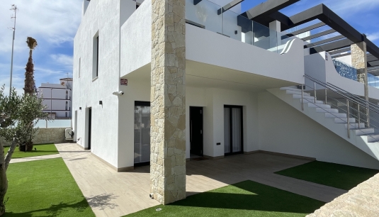 Maison mitoyenne - Nouvelle construction - Torrevieja -
                Torrevieja