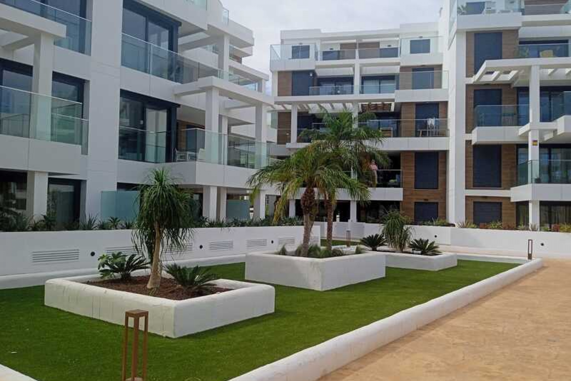 Neue Gebäude - Apartment -
Denia
