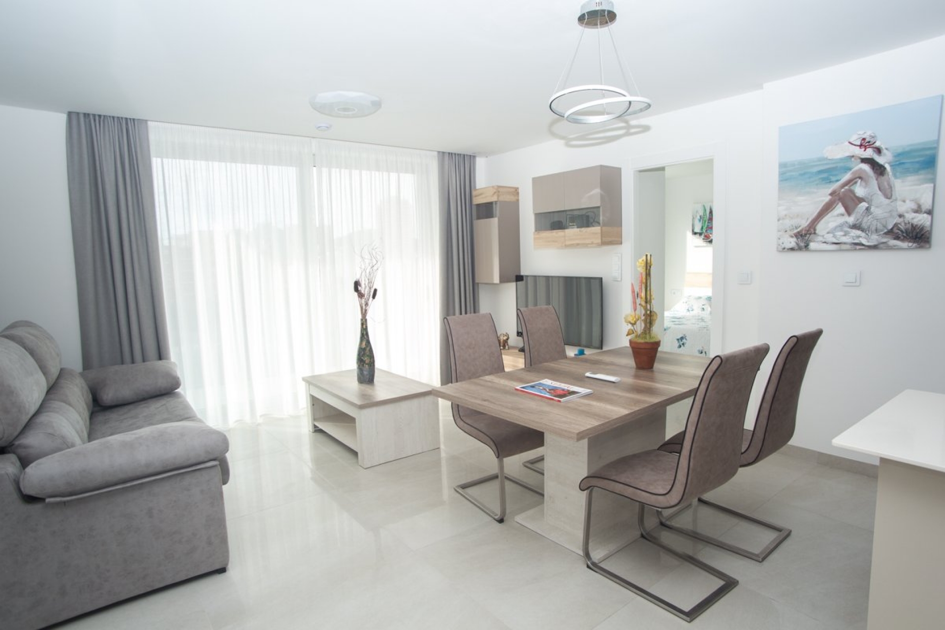 Neue Gebäude - Apartment -
La Cala