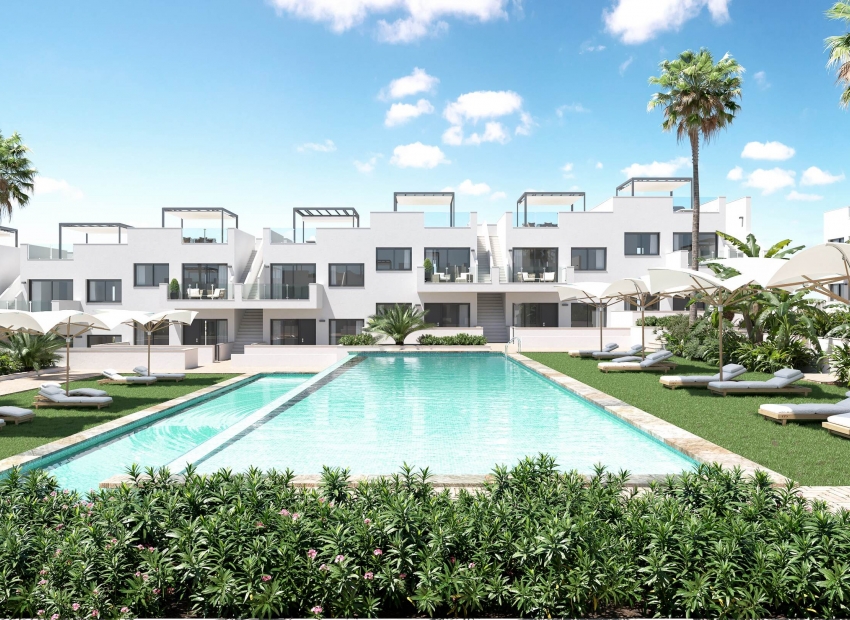Neue Gebäude - Bungalow im Obergeschoss -
Torrevieja