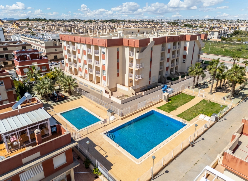 Neue Gebäude - Penthouse -
Orihuela Costa