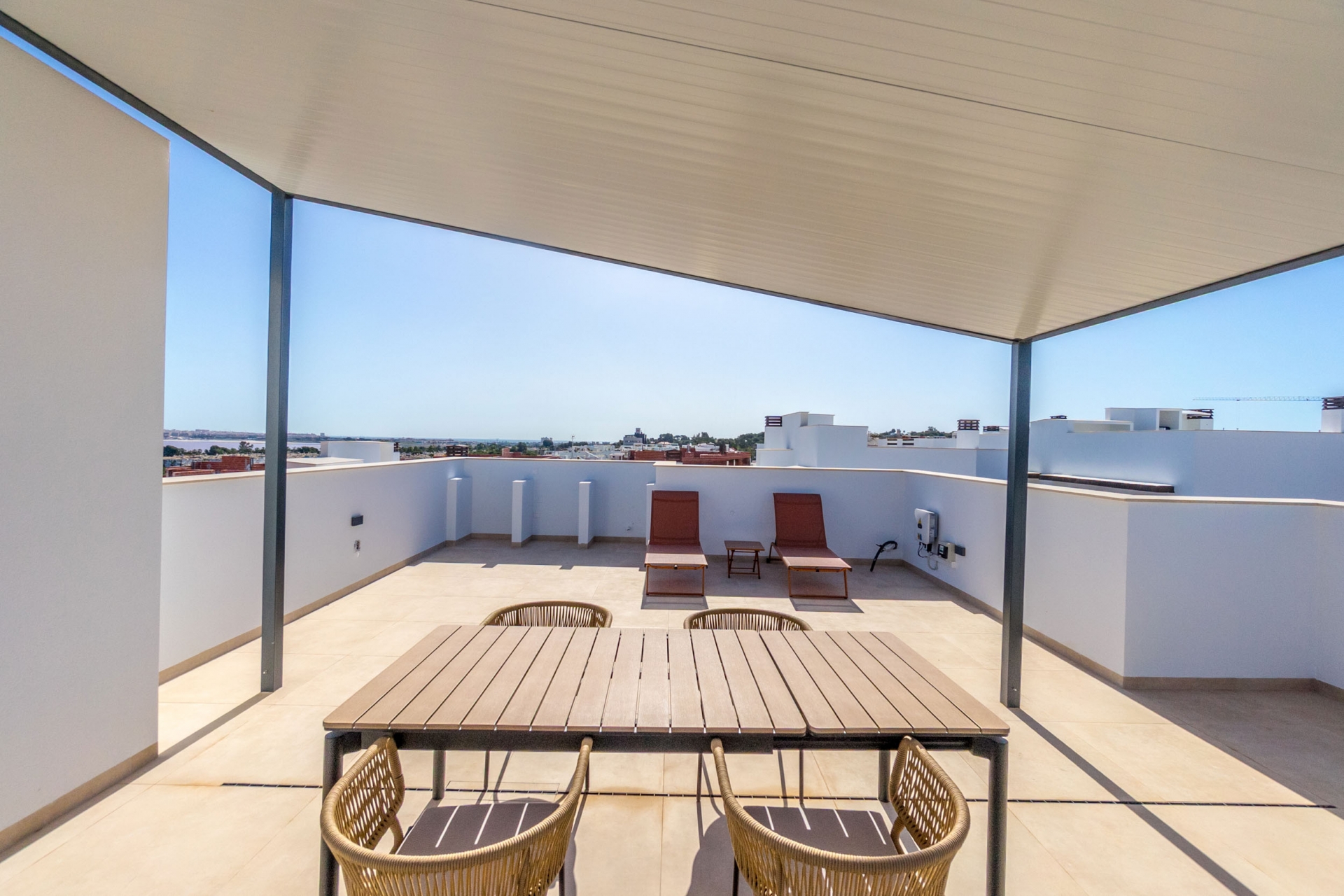 Neue Gebäude - Unterer Bungalow -
Torrevieja