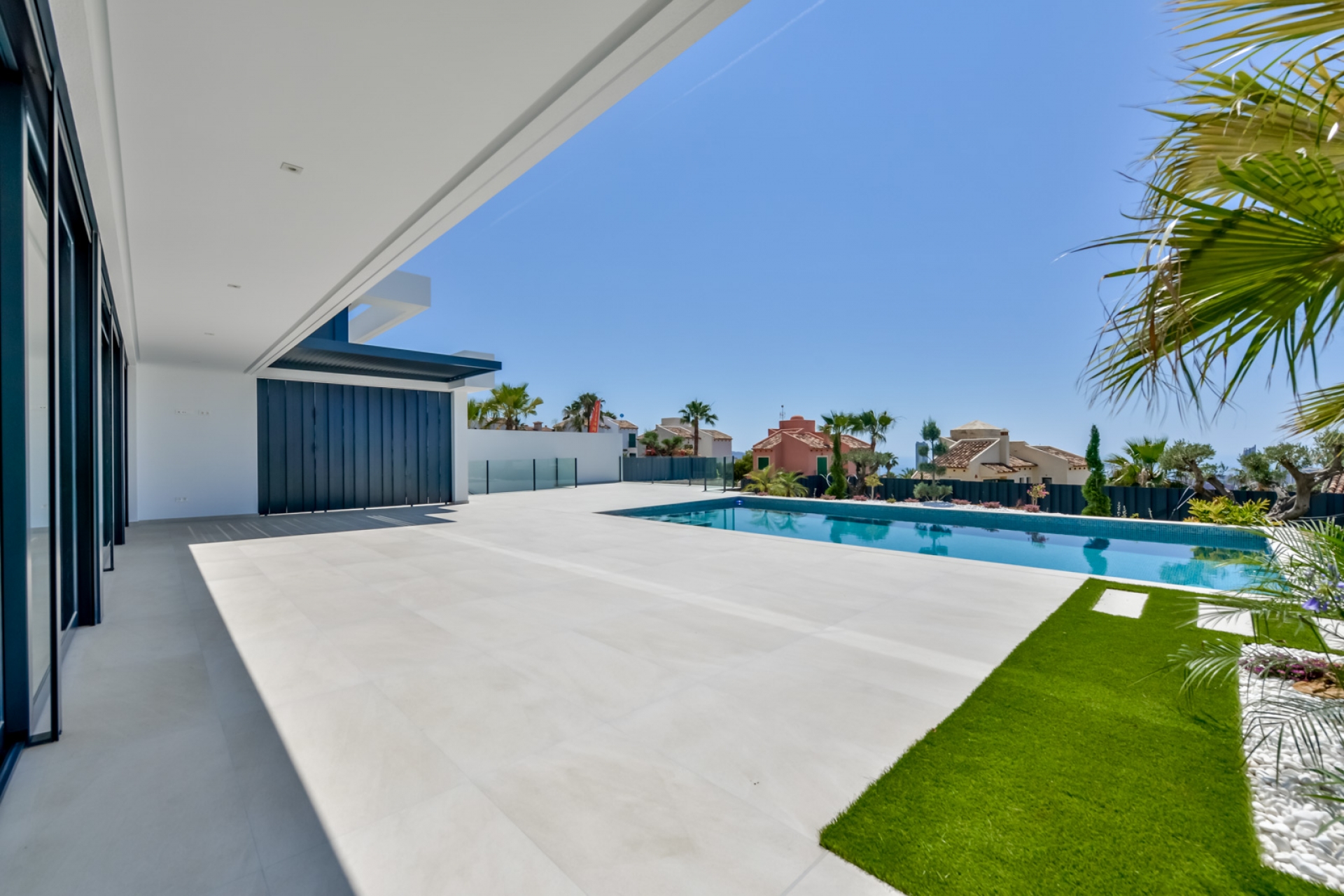 Neue Gebäude - Villa -
Finestrat