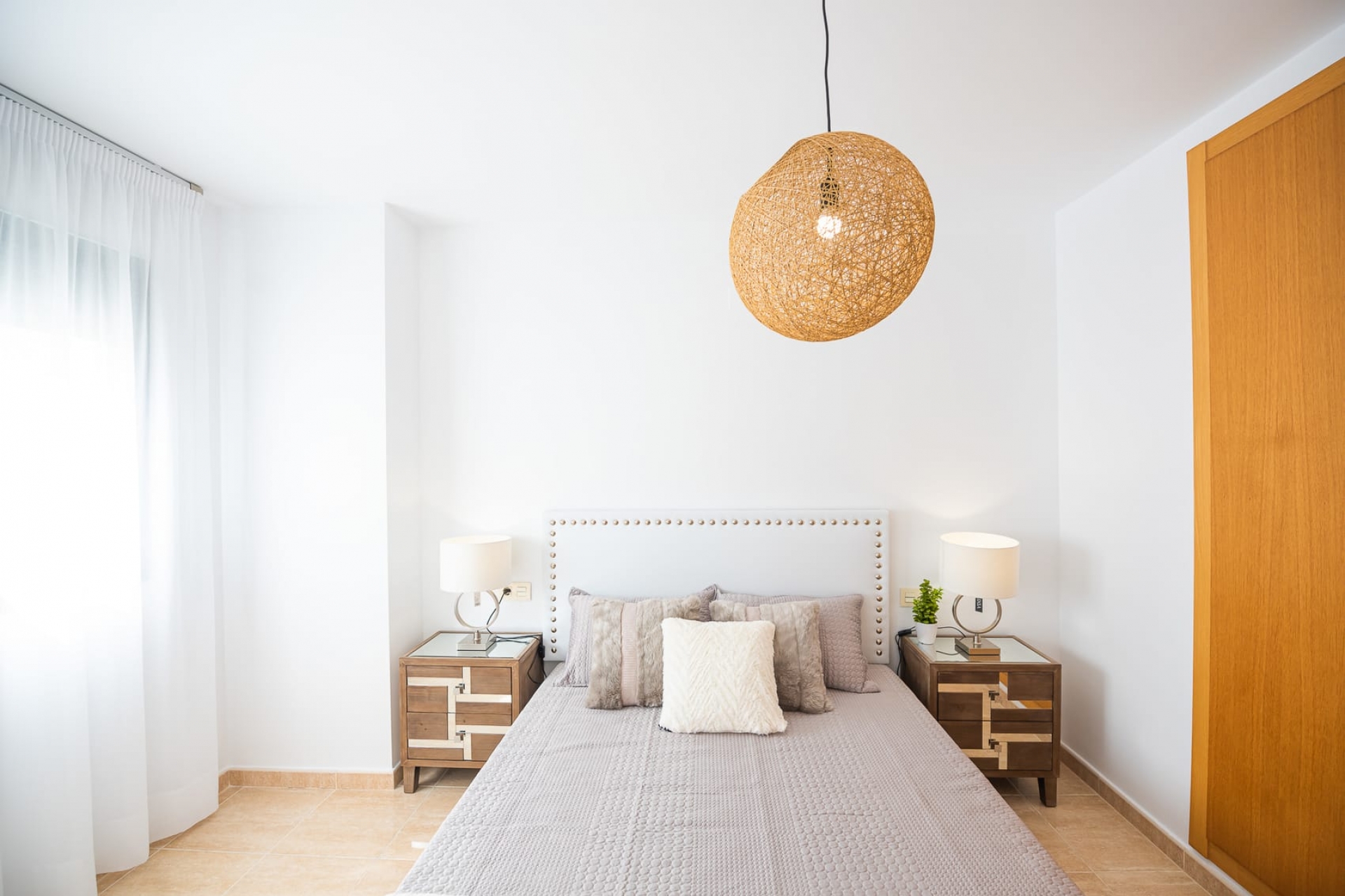 Neue Gebäude - Wohnung -
Alicante - Alicante - Center