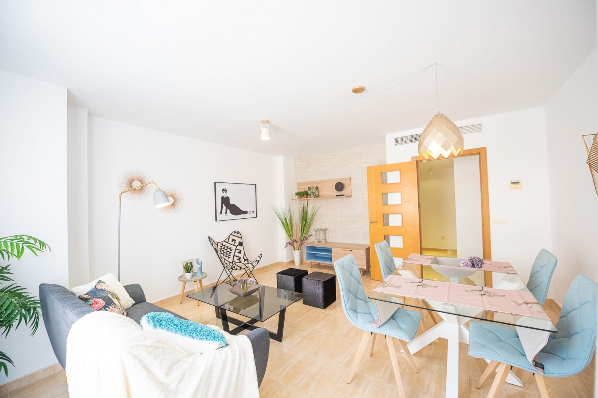 Neue Gebäude - Wohnung -
Alicante - Alicante - Center