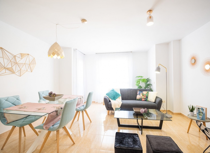 Neue Gebäude - Wohnung -
Alicante - Alicante - Center