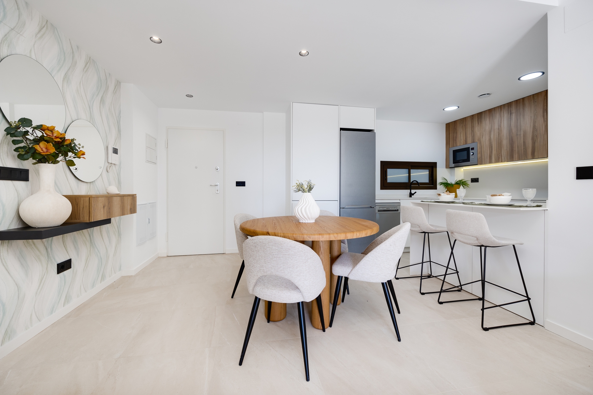 Neue Gebäude - Wohnung im Erdgeschoss -
Los Alcazares