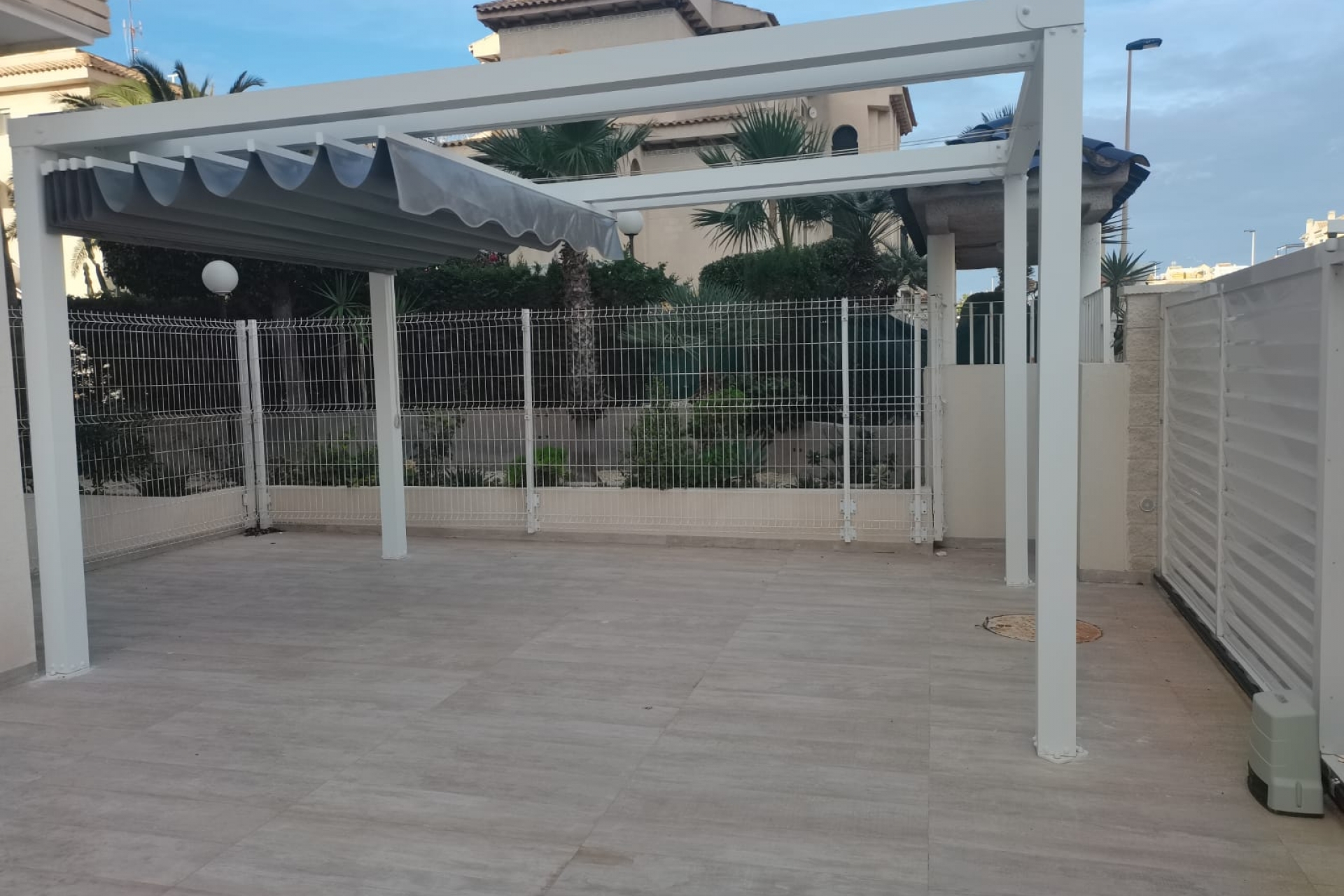 Neue Gebäude - Wohnung im Erdgeschoss -
Torrevieja