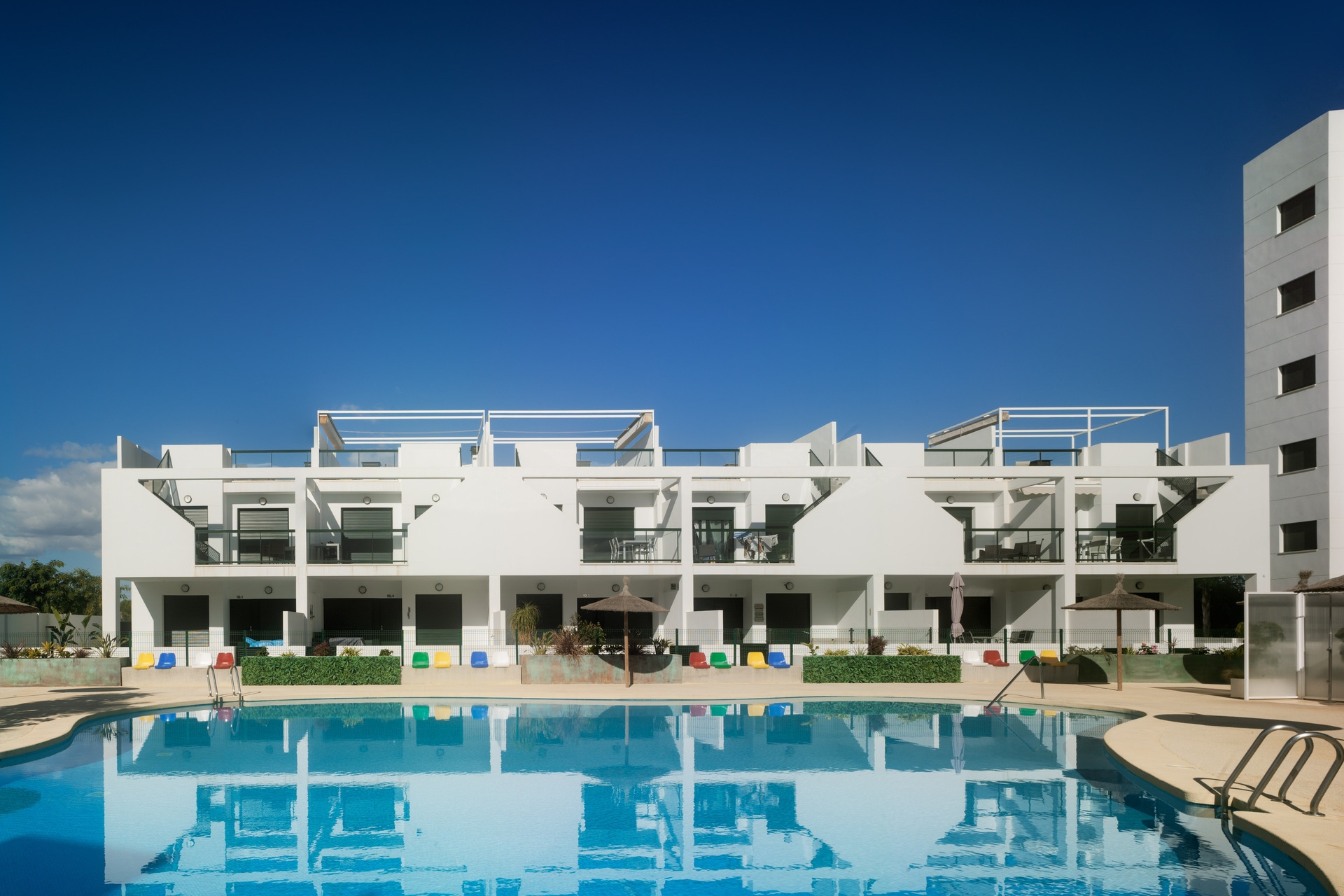 Neue Gebäude - Wohnung -
Mil Palmeras
