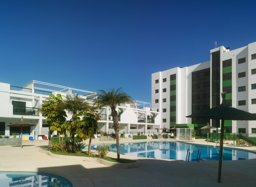 Neue Gebäude - Wohnung -
Mil Palmeras