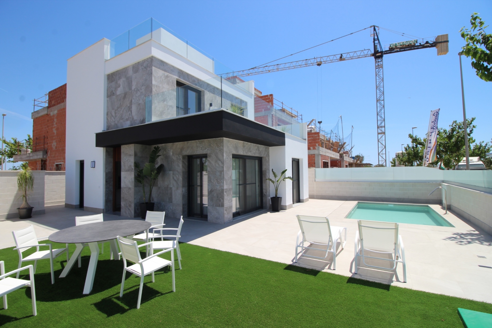 New Build - Detached house -
Pilar de la Horadada - City Center