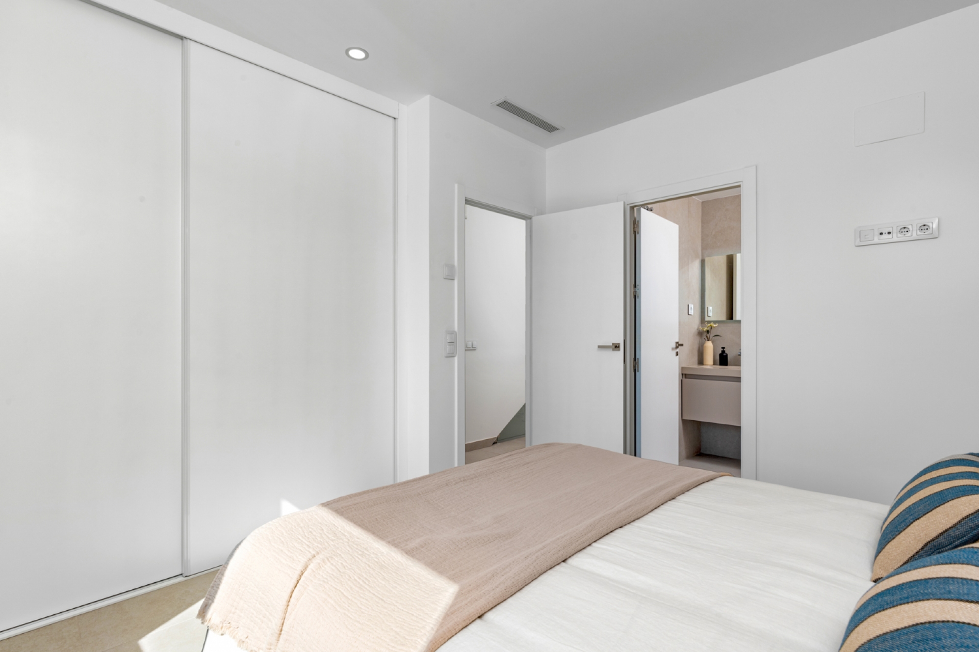New Build - detached -
Pilar de la Horadada