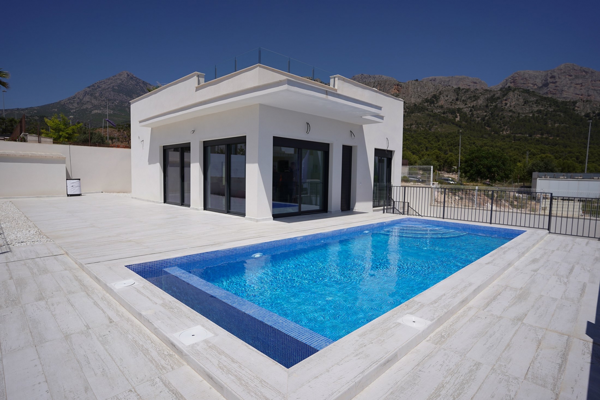 New Build - detached -
Polop