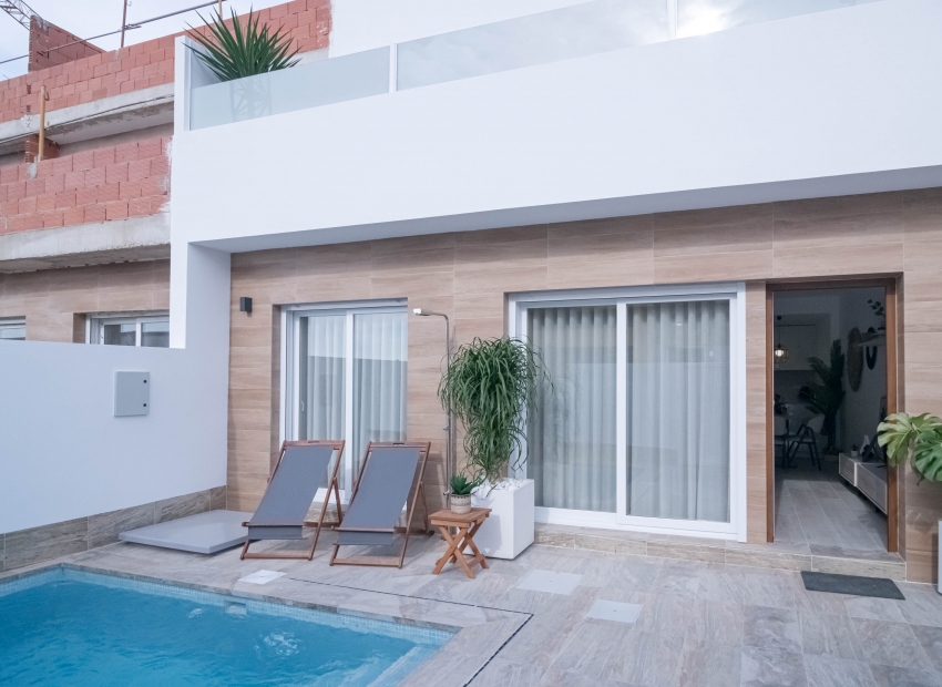 New Build - semi-detached -
Jerónimo y Avileses