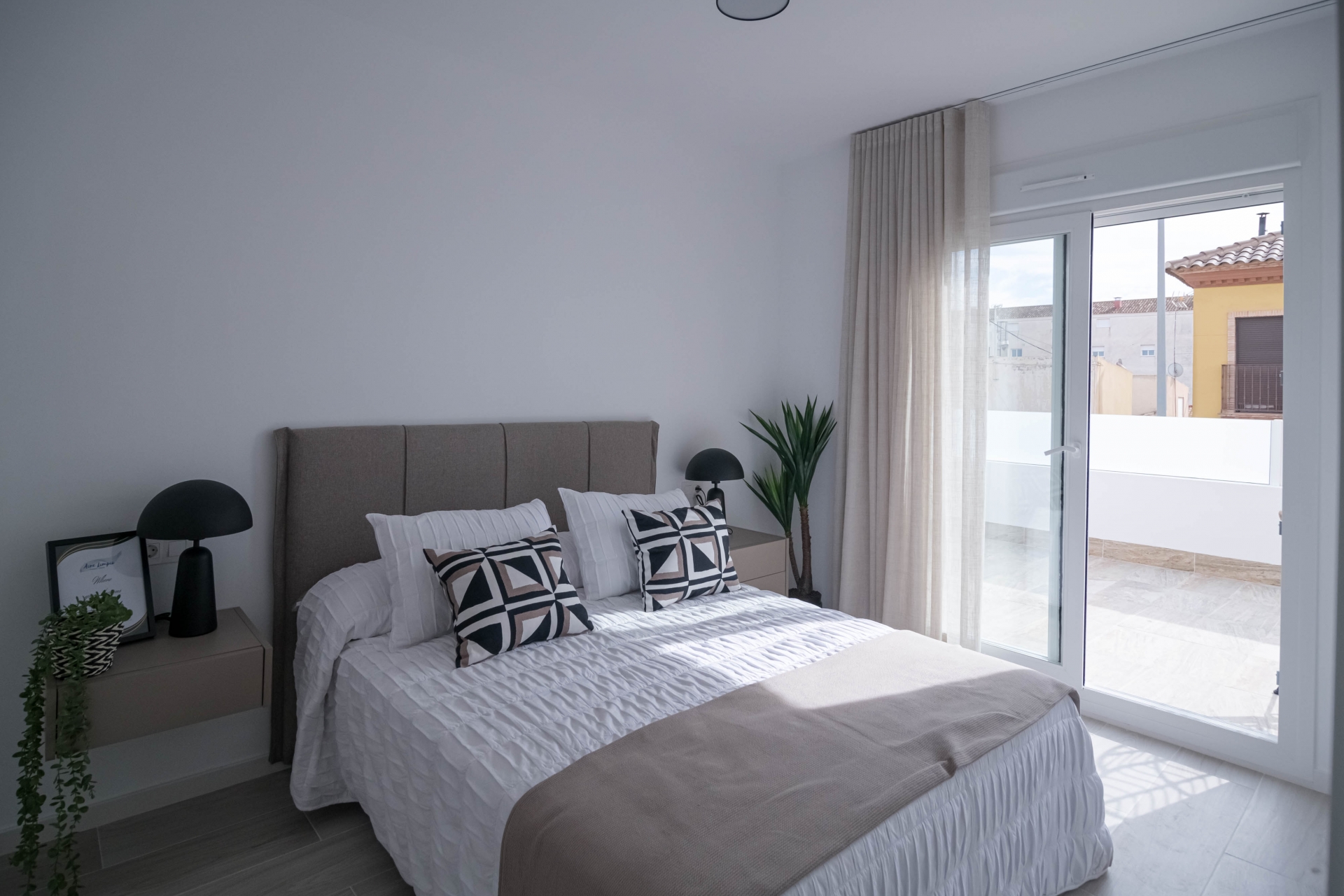 New Build - semi-detached -
Jerónimo y Avileses