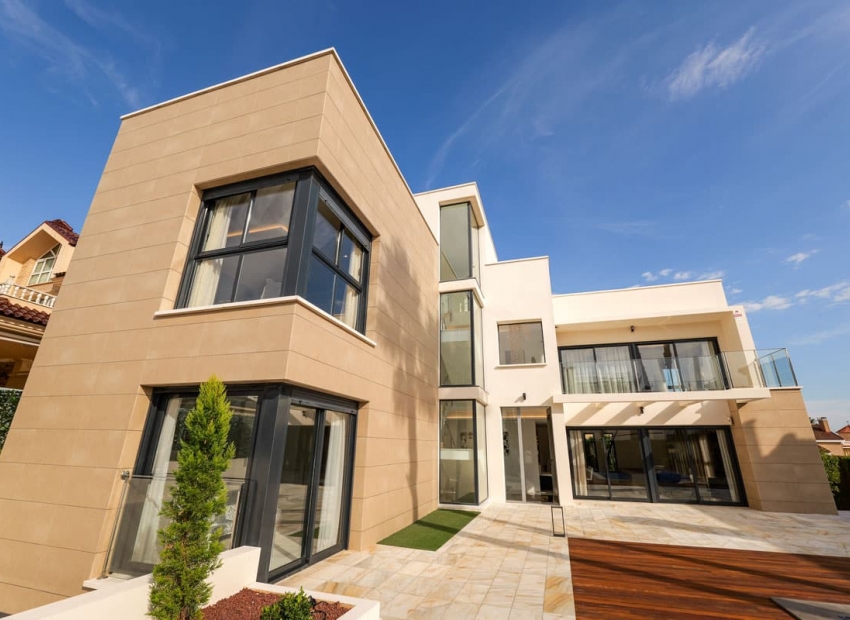 New Build - Willa -
Torrevieja