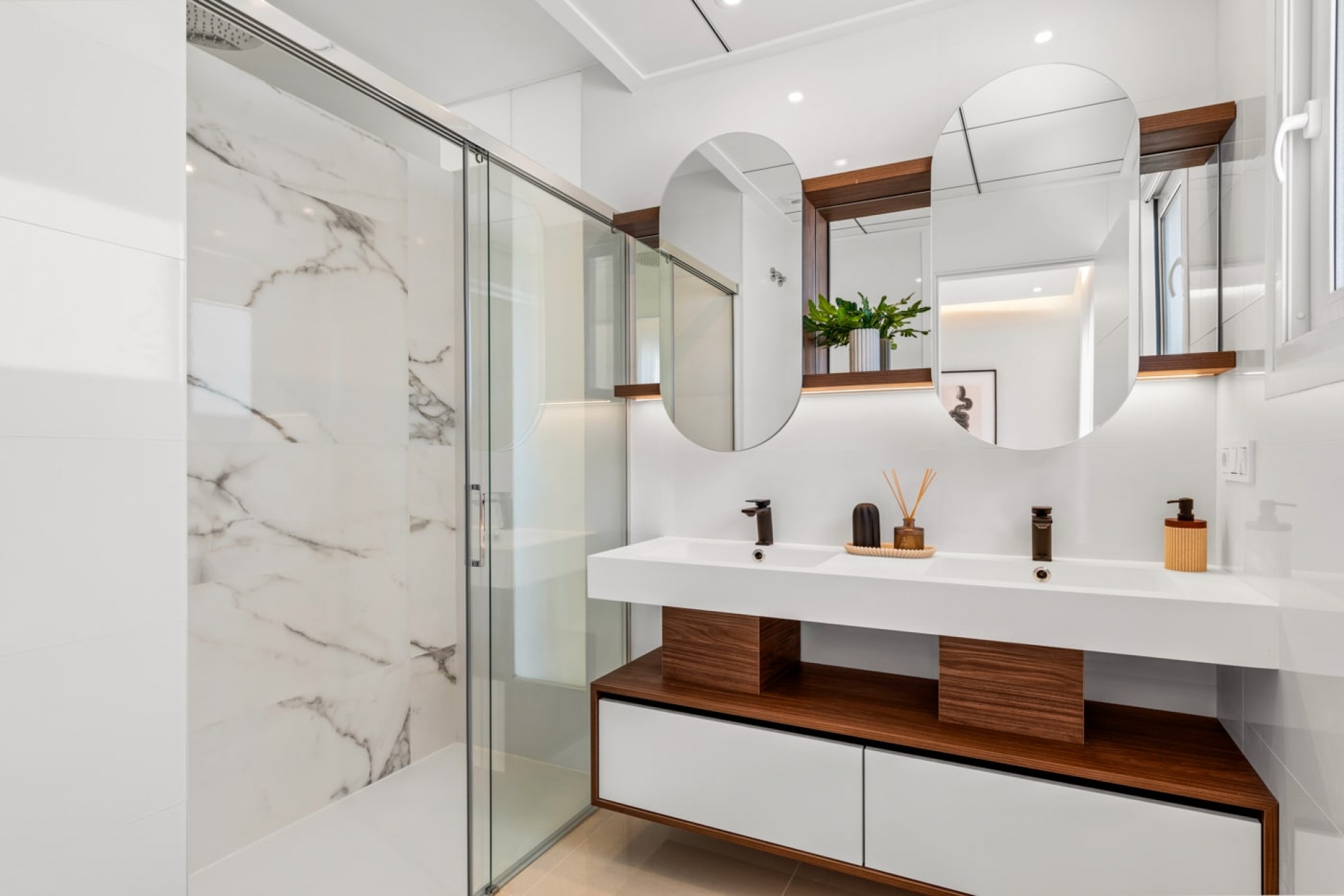Nouvelle construction - Apartment -
Rojales
