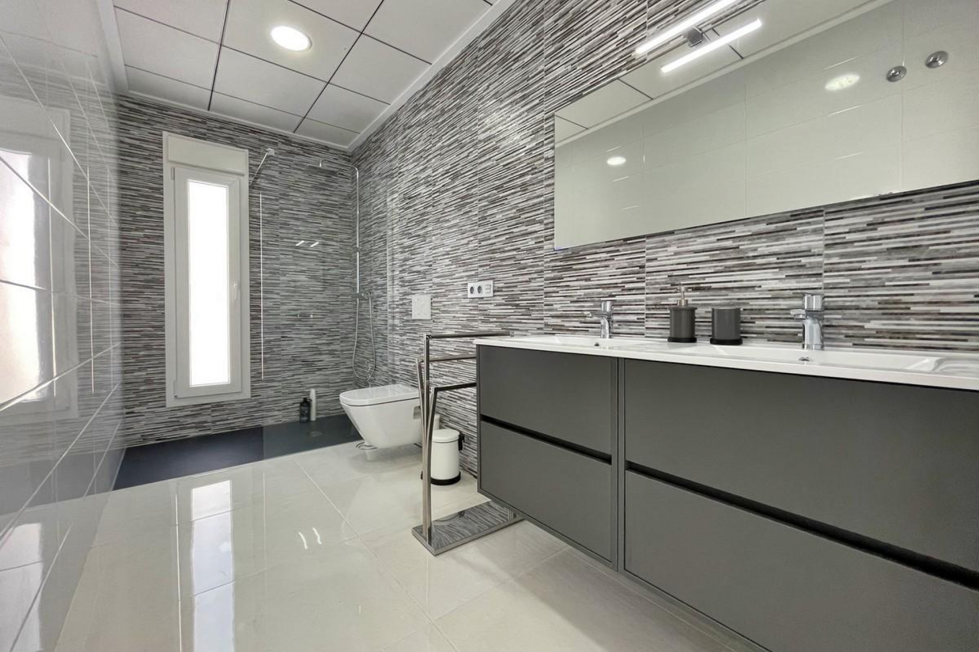 Nouvelle construction - detached -
Rafal