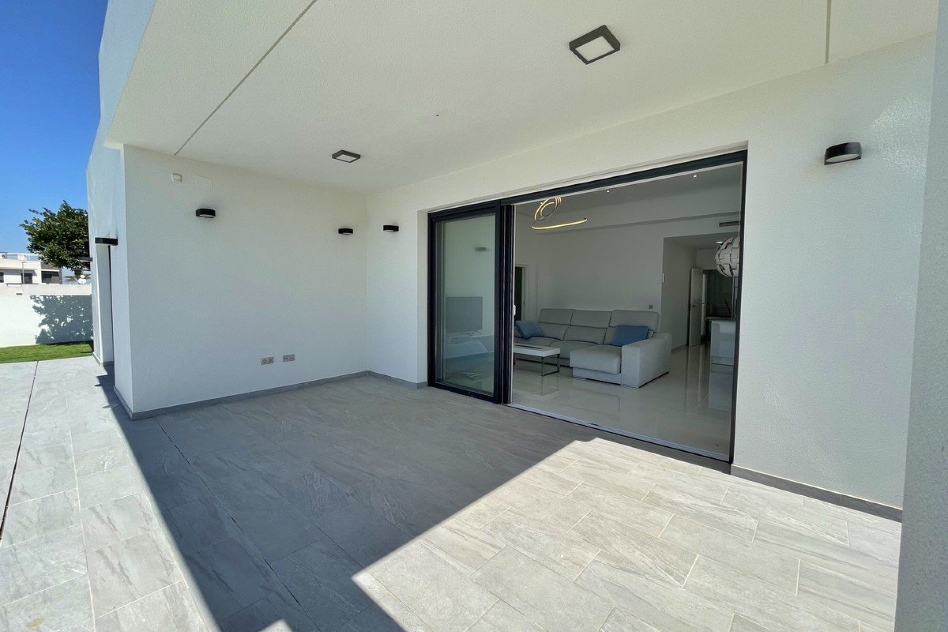 Nouvelle construction - detached -
Rafal