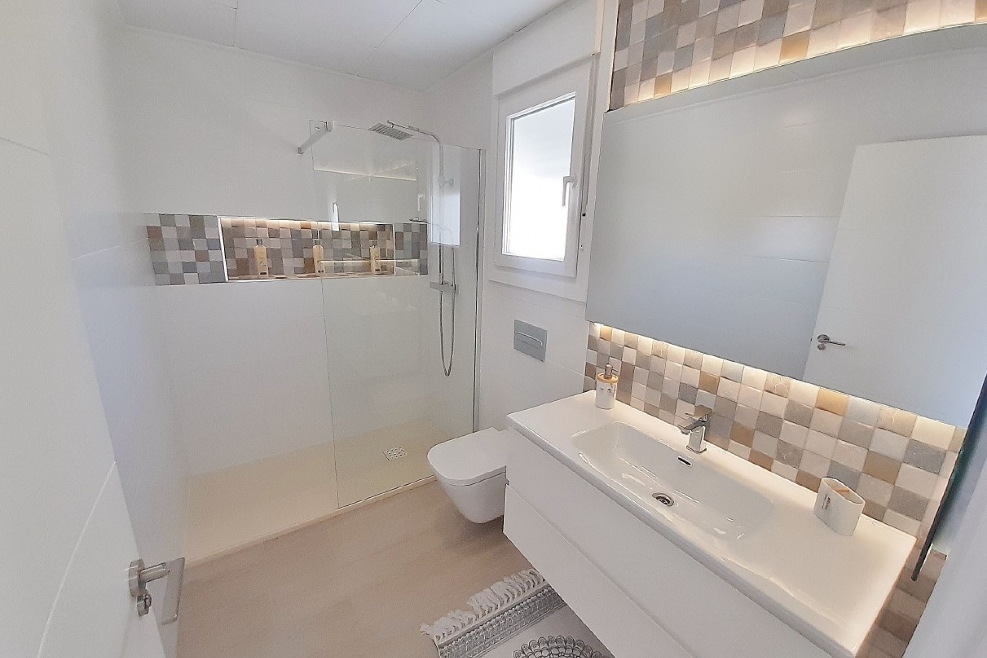 Nouvelle construction - Maison mitoyenne -
Avileses