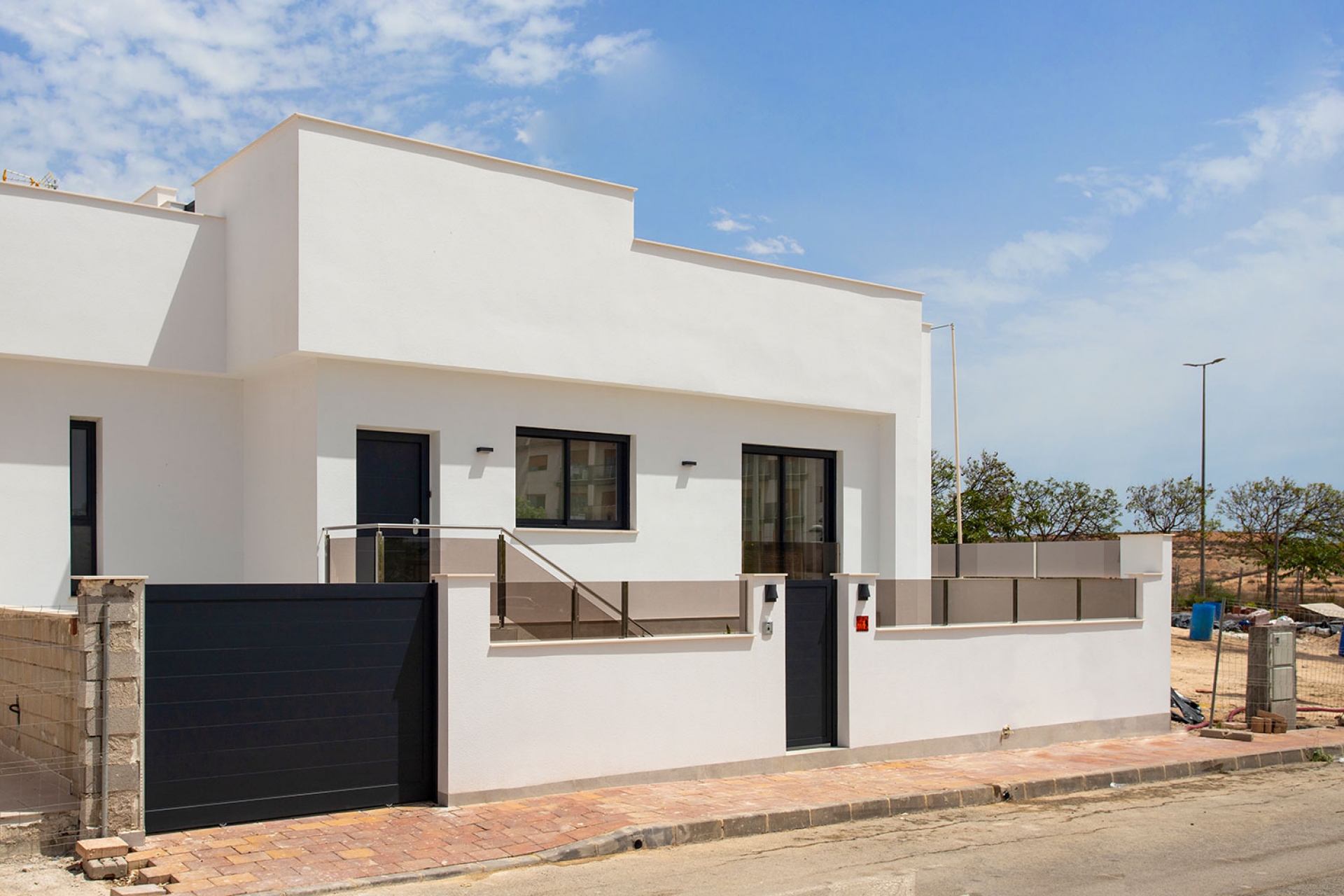 Nouvelle construction - Maison mitoyenne -
Sucina