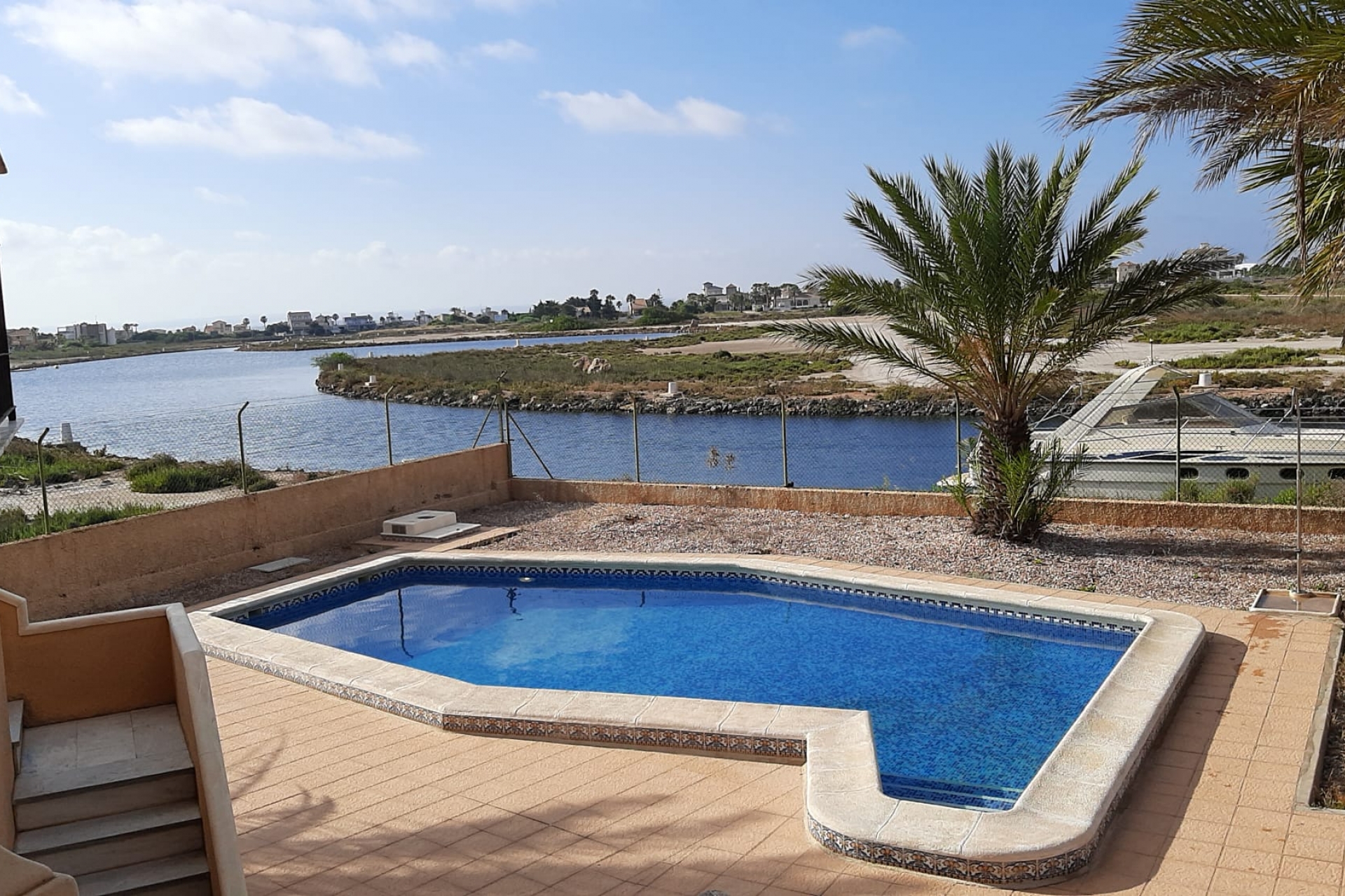 Новое  строительство - Отдельная вилла -
La Manga del Mar Menor